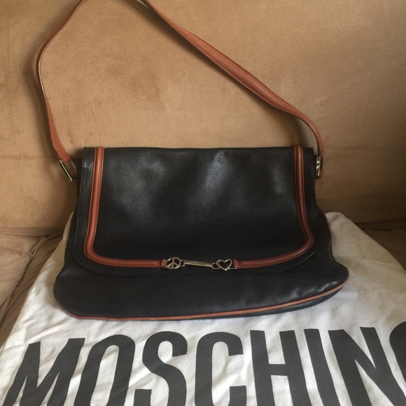 VINTAGE MOSCHINO SHOULDER BAG❤️HP - Picture 3 of 8